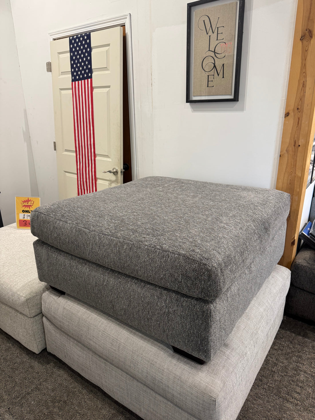 Prospect ottoman🚨Clearout special
