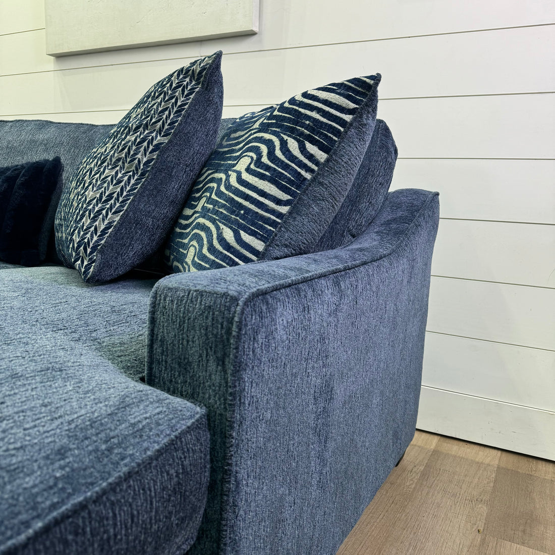 🔥 BF SPECIAL! - Michigan Blue Sectional Sofa Reversible Chaise