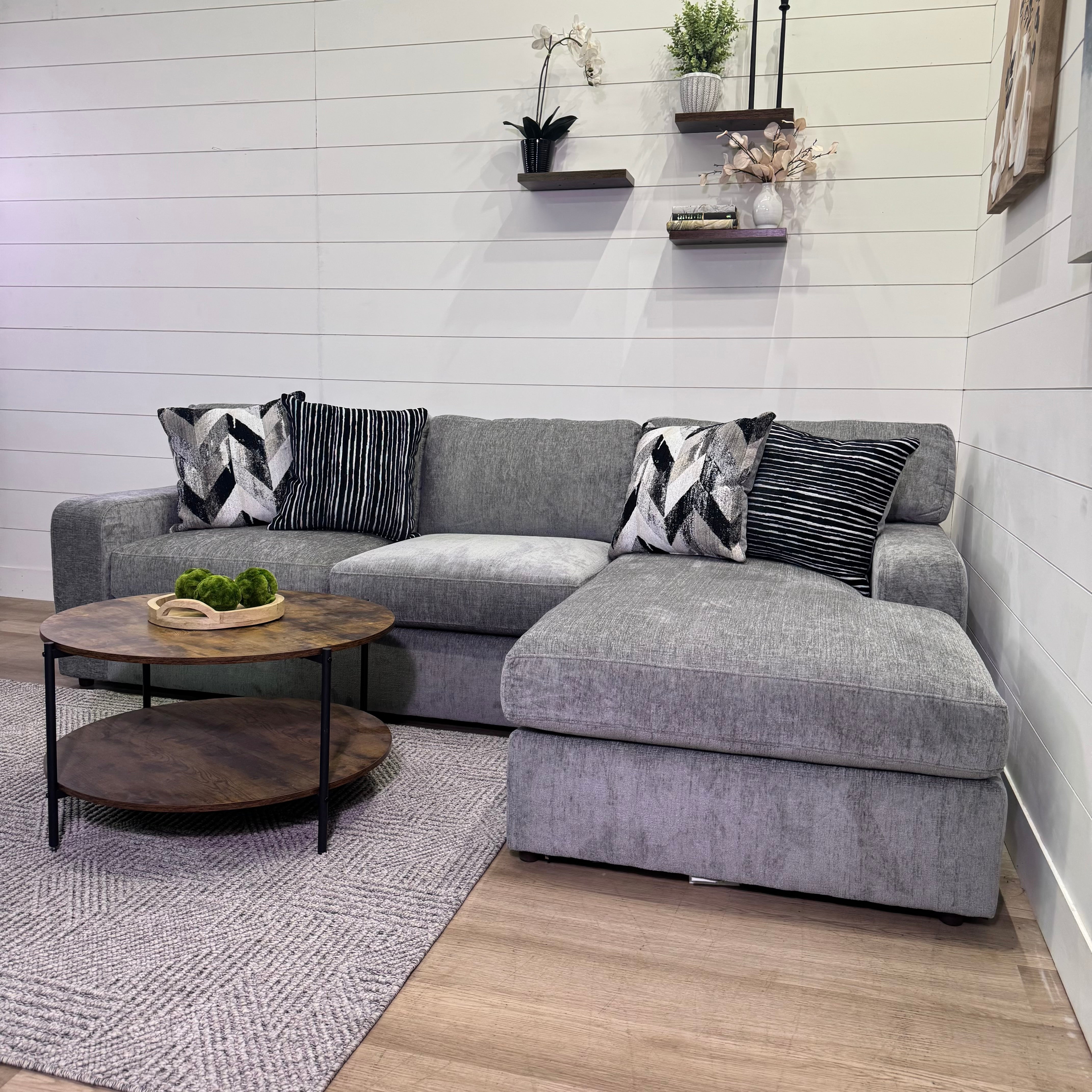 Sterling Sectional Chaise Sofa In Gray