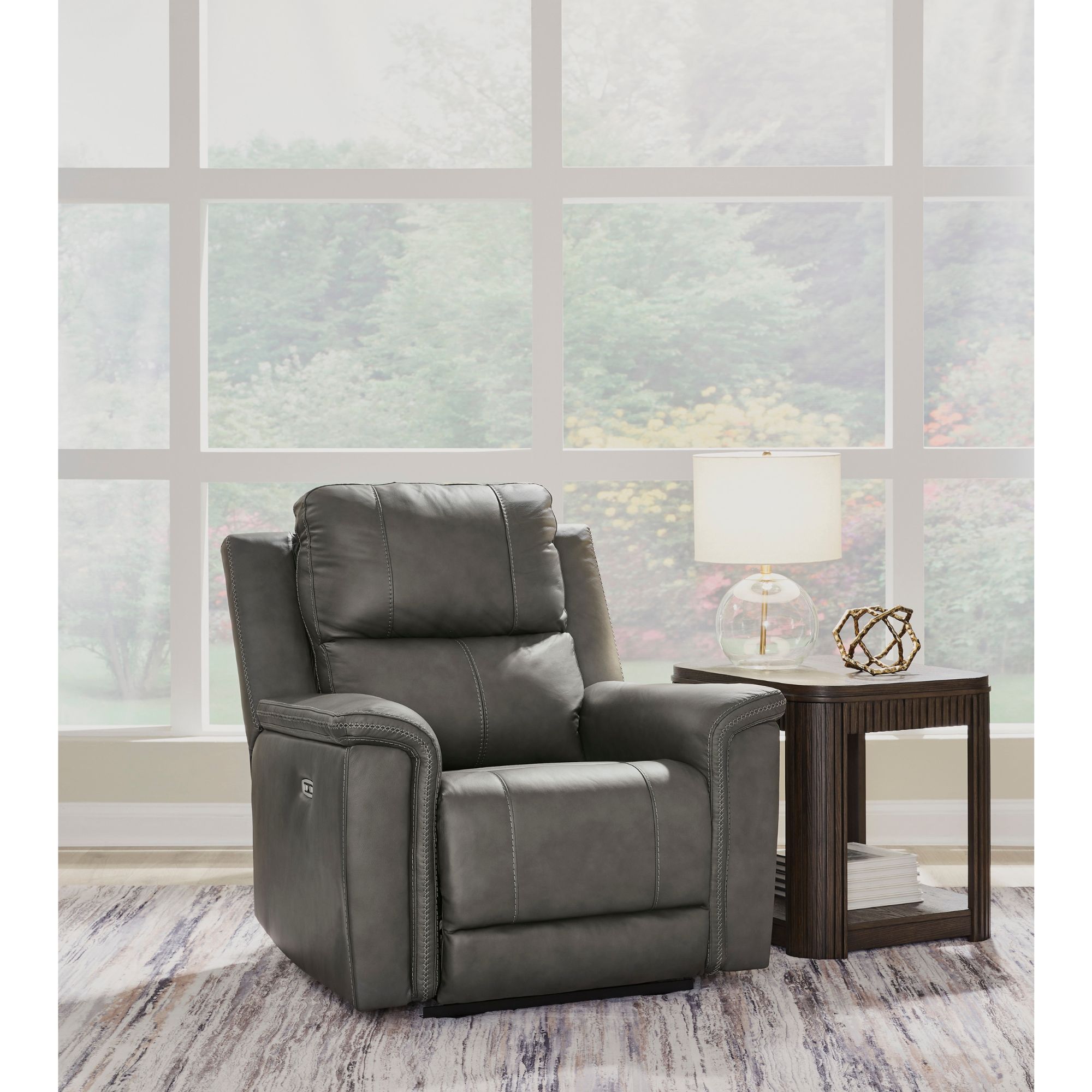 Maverick Recliner
