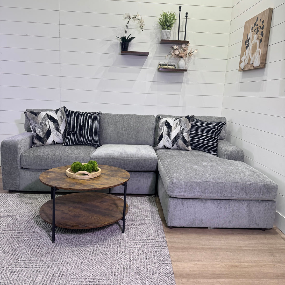 Sterling Sectional Chaise Sofa In Gray