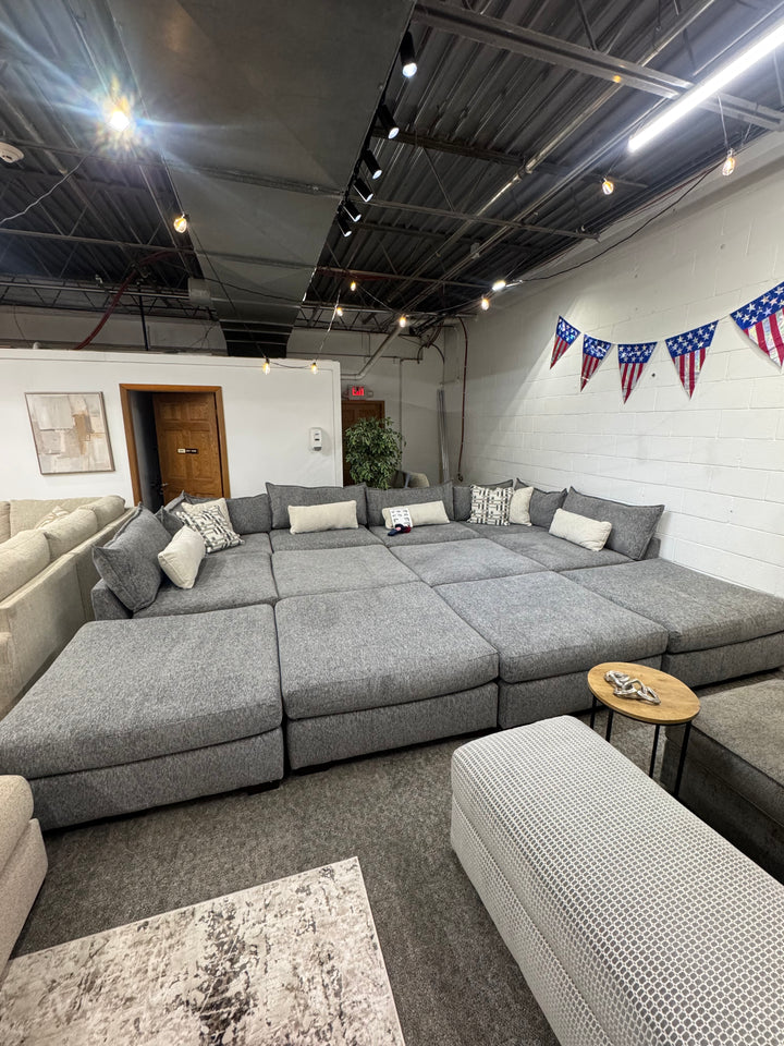 🚨LAST ONE!! 12 PIECE MODULAR SECTIONAL - RETAIL $4000+ ONLY $999 BRAND NEW!