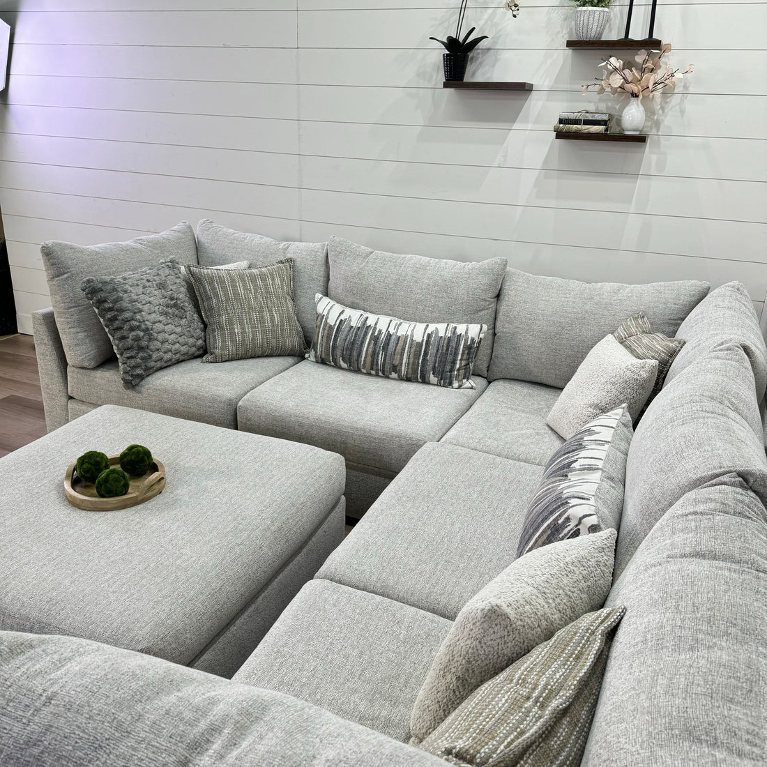 Bennet Modular 6 Piece Cream Sectional Sofa