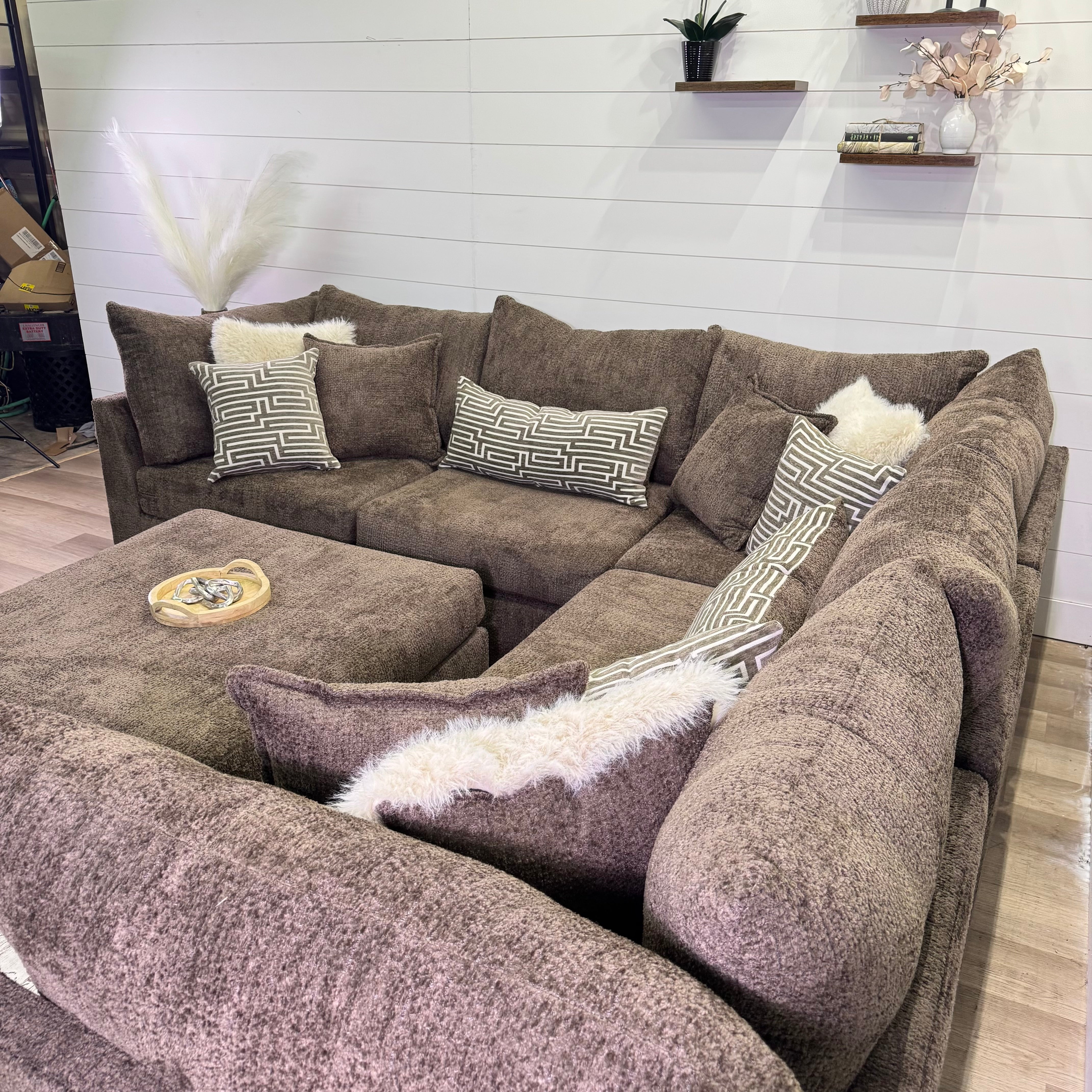 Bennet Modular Chocolate 6 Piece Sectional Sofa