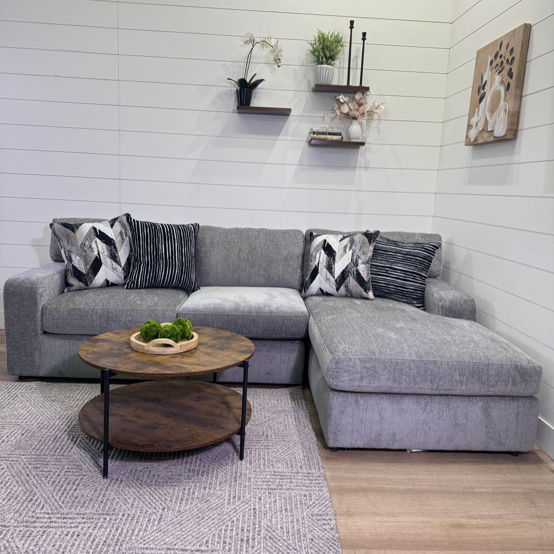 Sterling Sectional Chaise Sofa In Gray