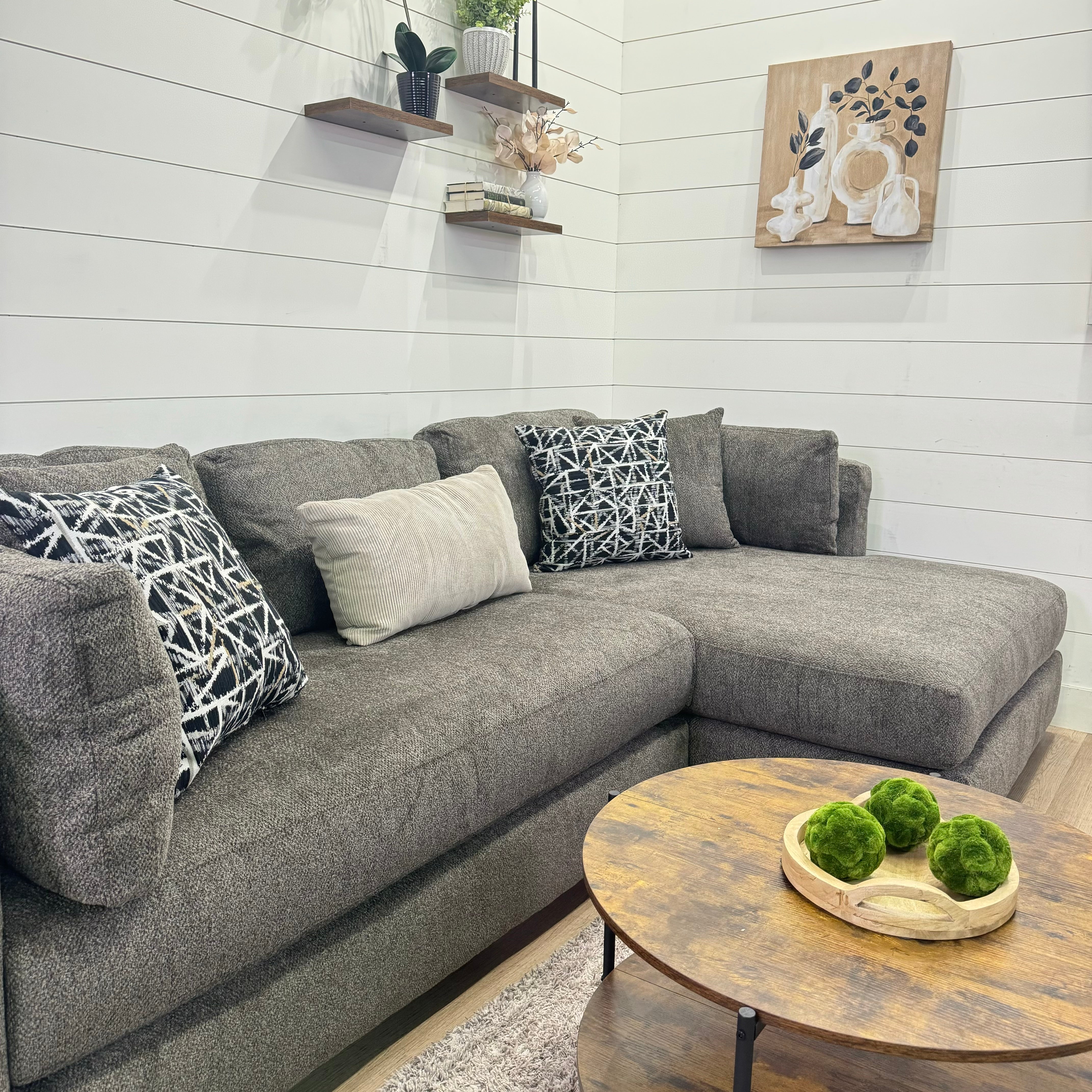 Bruce Oversized Chaise Sectional W Optional Ottoman