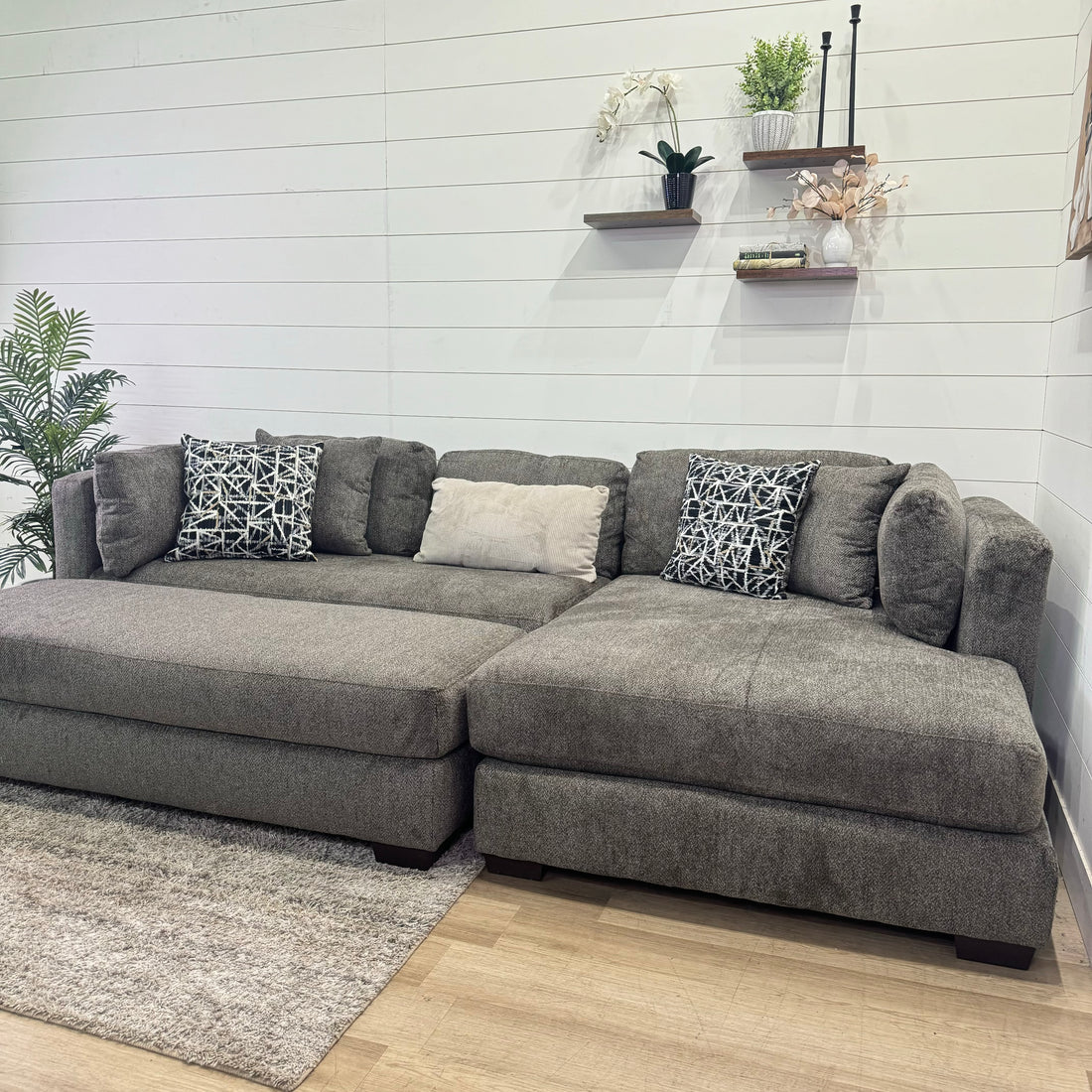 Bruce Oversized Chaise Sectional with Ottoman