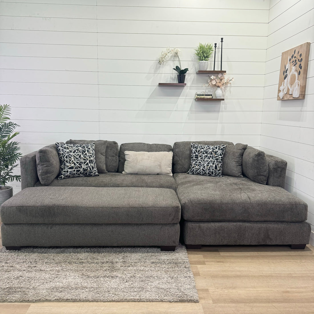 Bruce Oversized Chaise Sectional with Ottoman