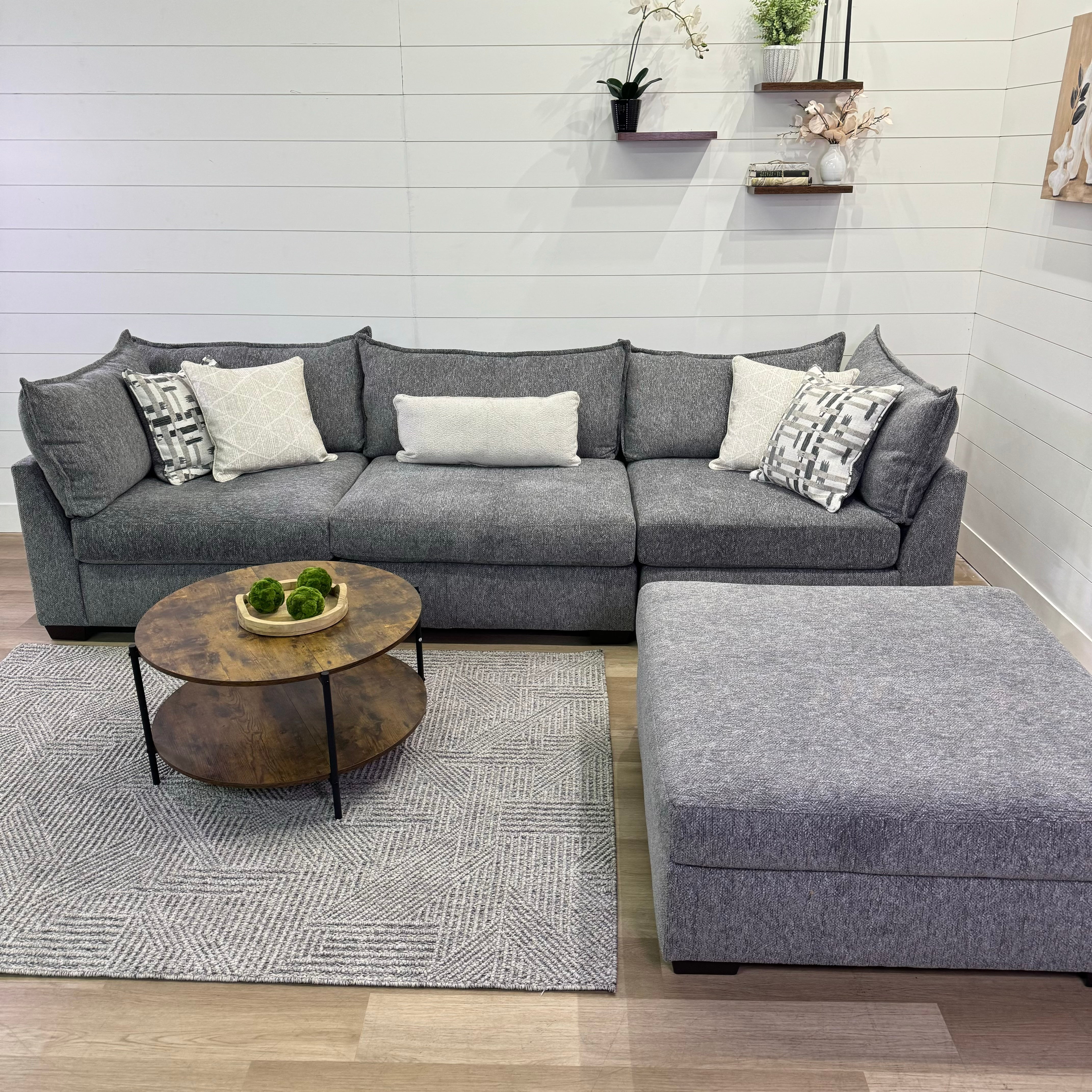 Lounge Modular 4 Piece Sectional