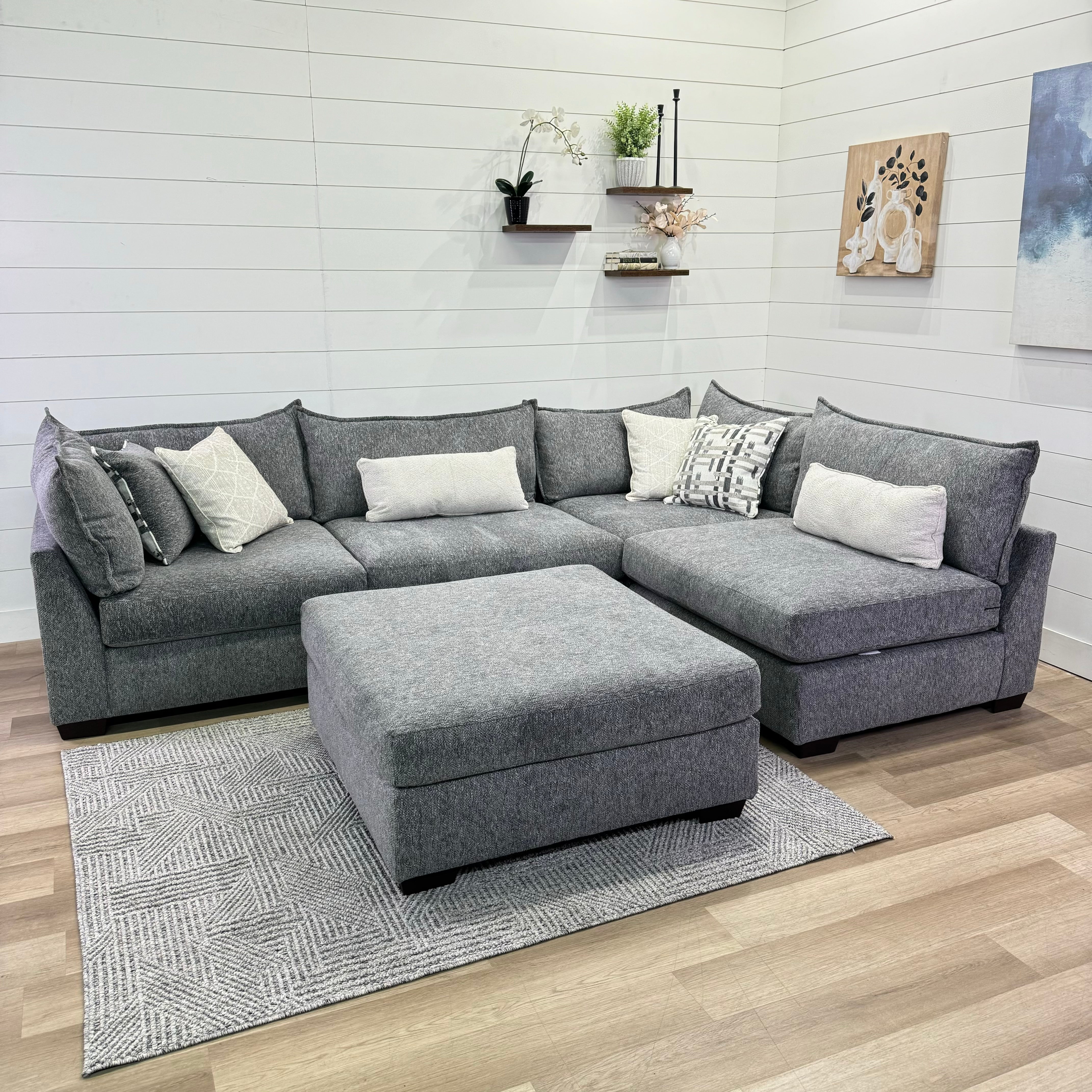 Lounge Modular 5 Piece Sectional