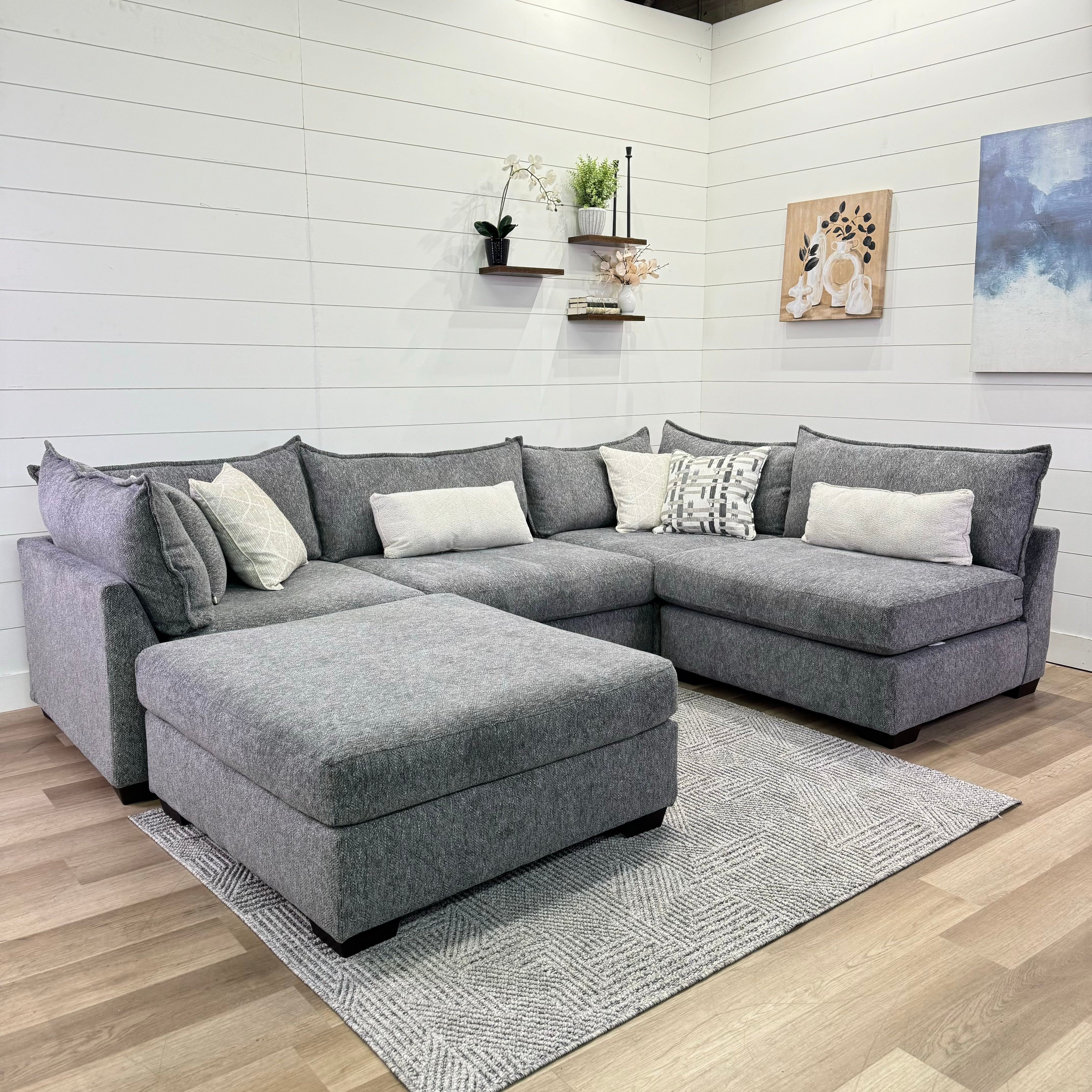 Lounge Modular 5 Piece Sectional
