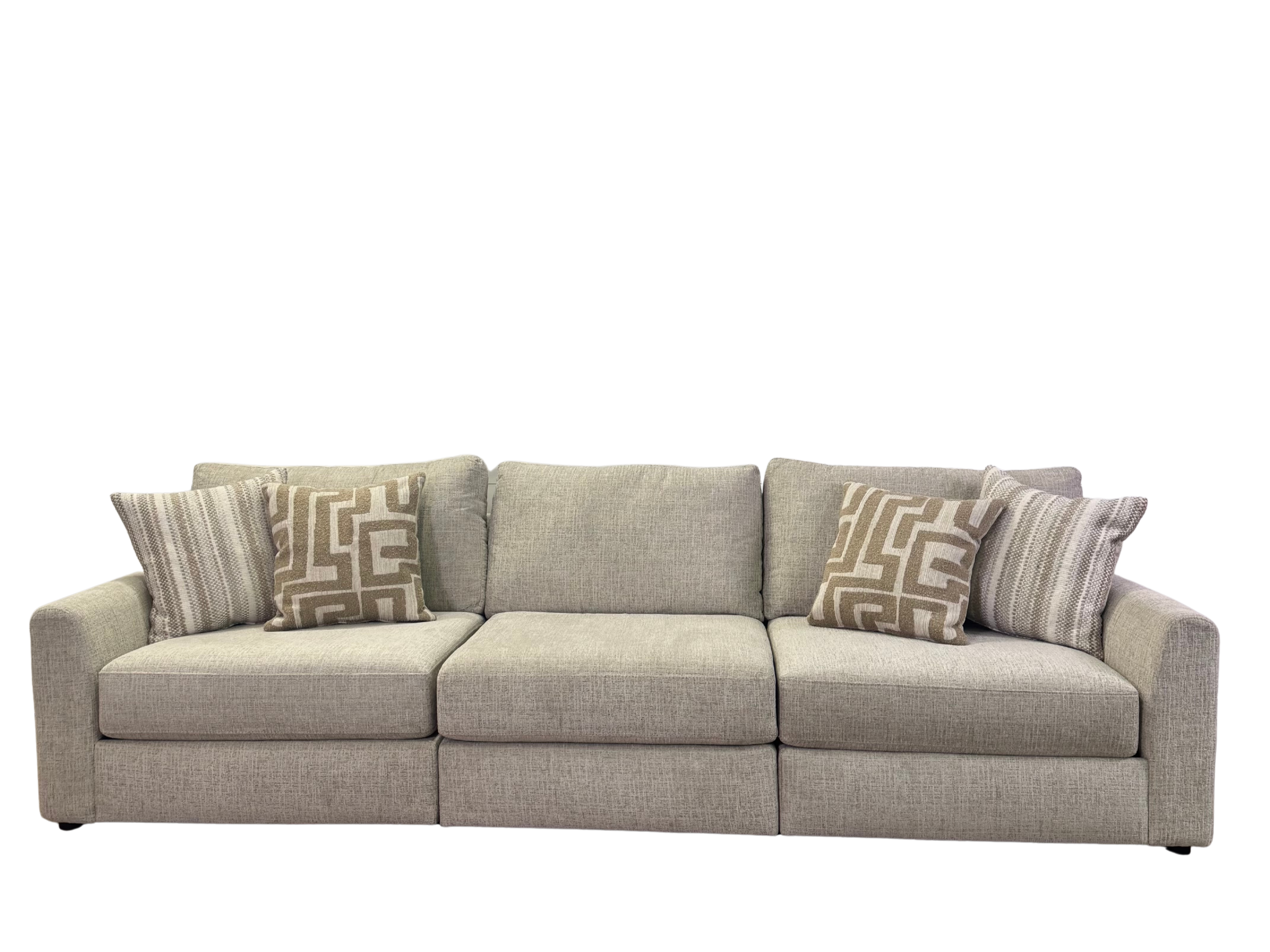 Avery Modular Sectional In Cream (Customizable)