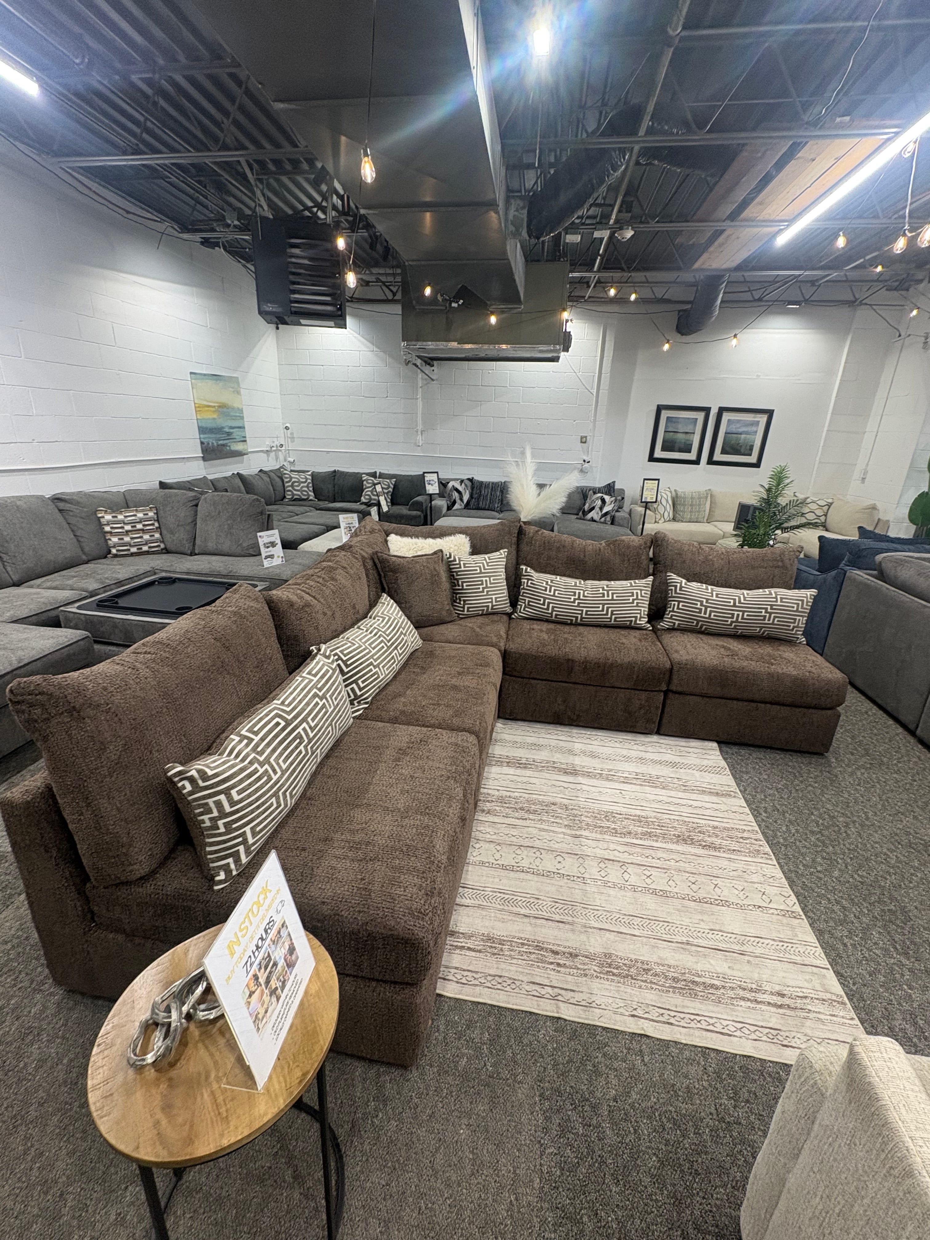🚨 CLEAROUT SPECIAL (FLOOR MODEL) Bennet Modular Chocolate 5 Piece Sectional Sofa