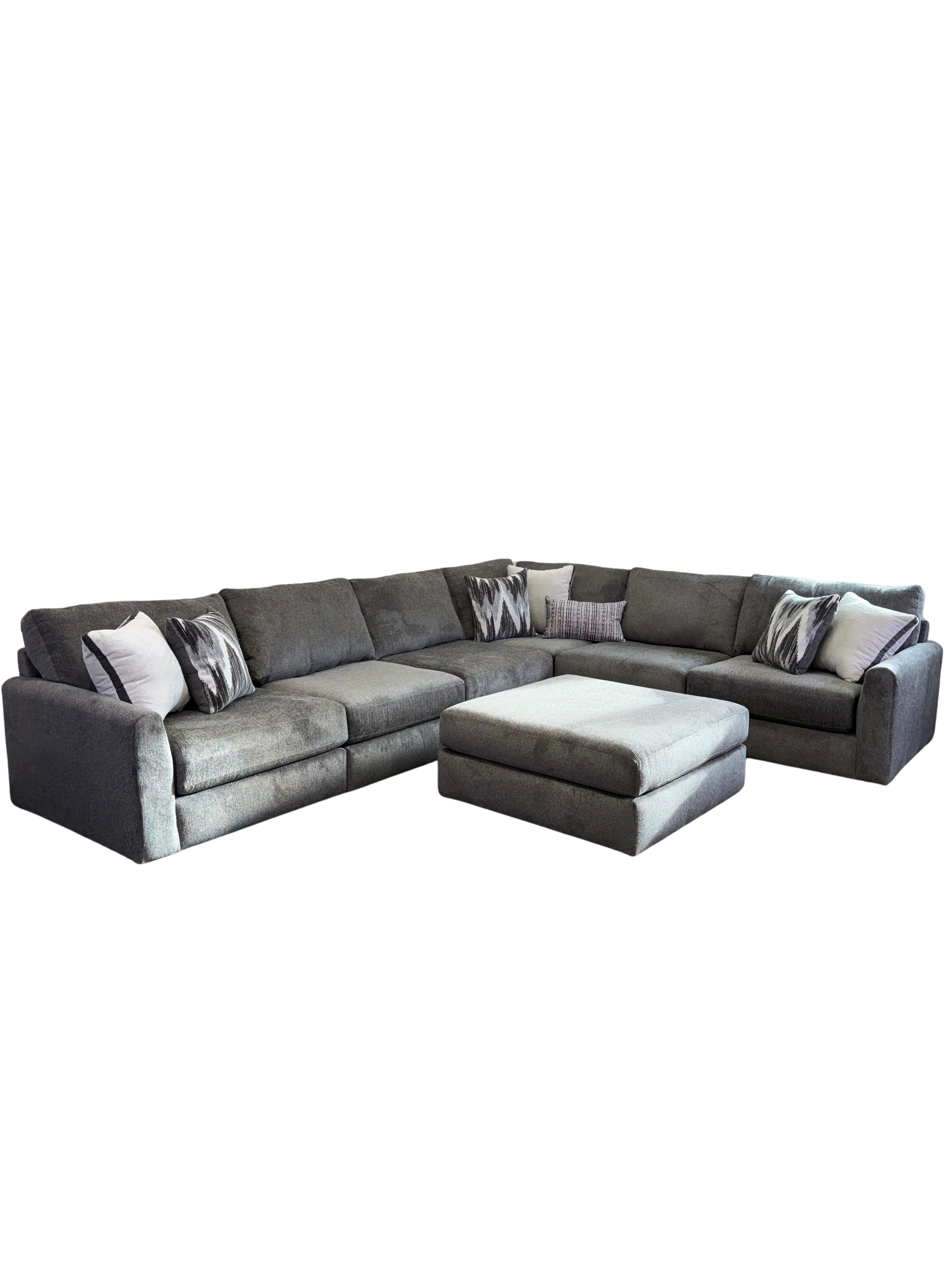 Avery Modular Sectional In Slate Gray (Customizable)