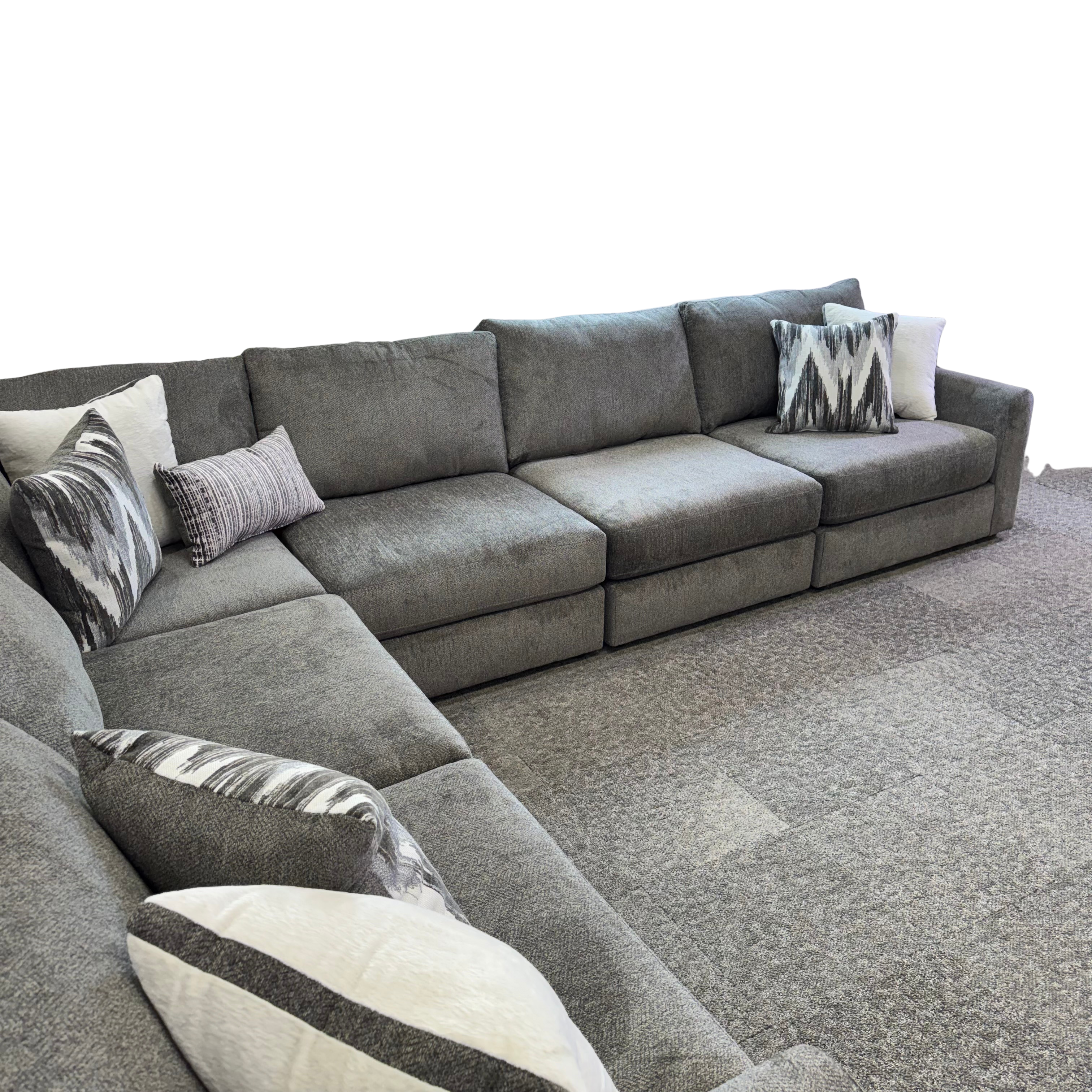Avery Modular Sectional In Slate Gray (Customizable)