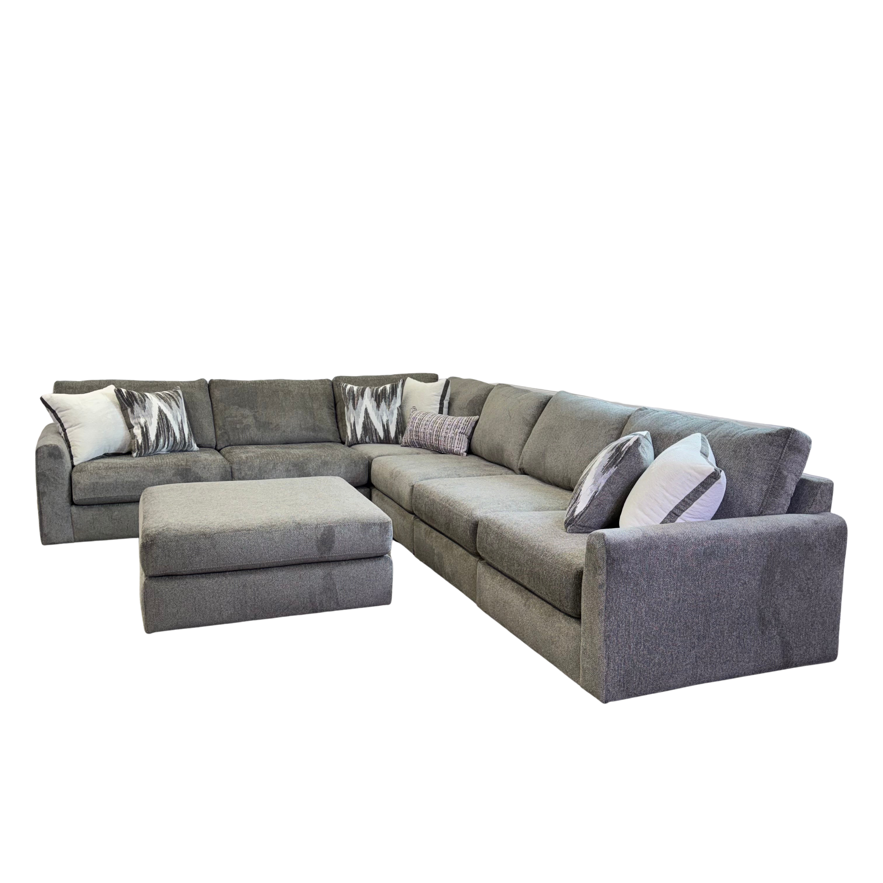 Avery Modular Sectional In Slate Gray (Customizable)
