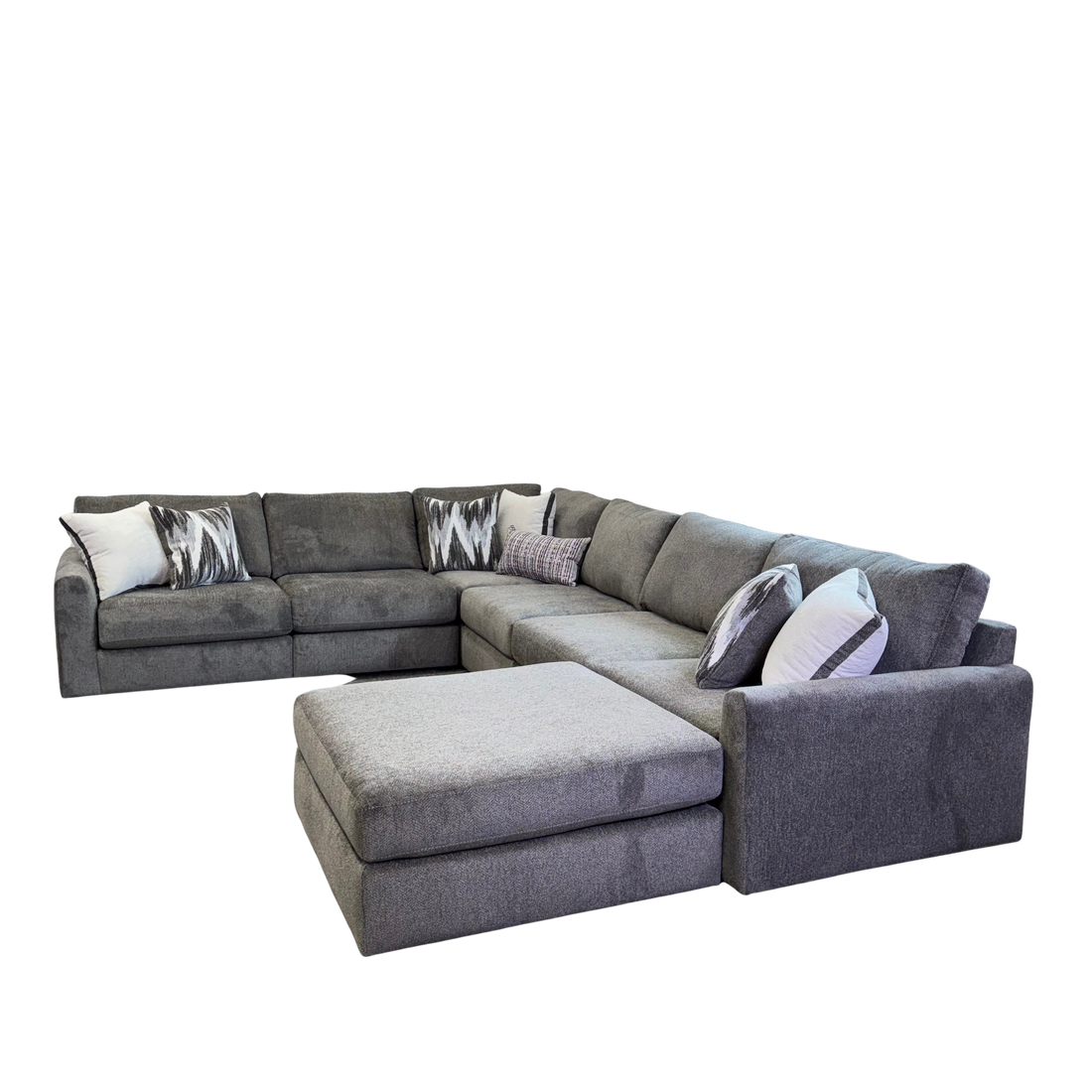 Avery Modular Sectional In Slate Gray (Customizable)