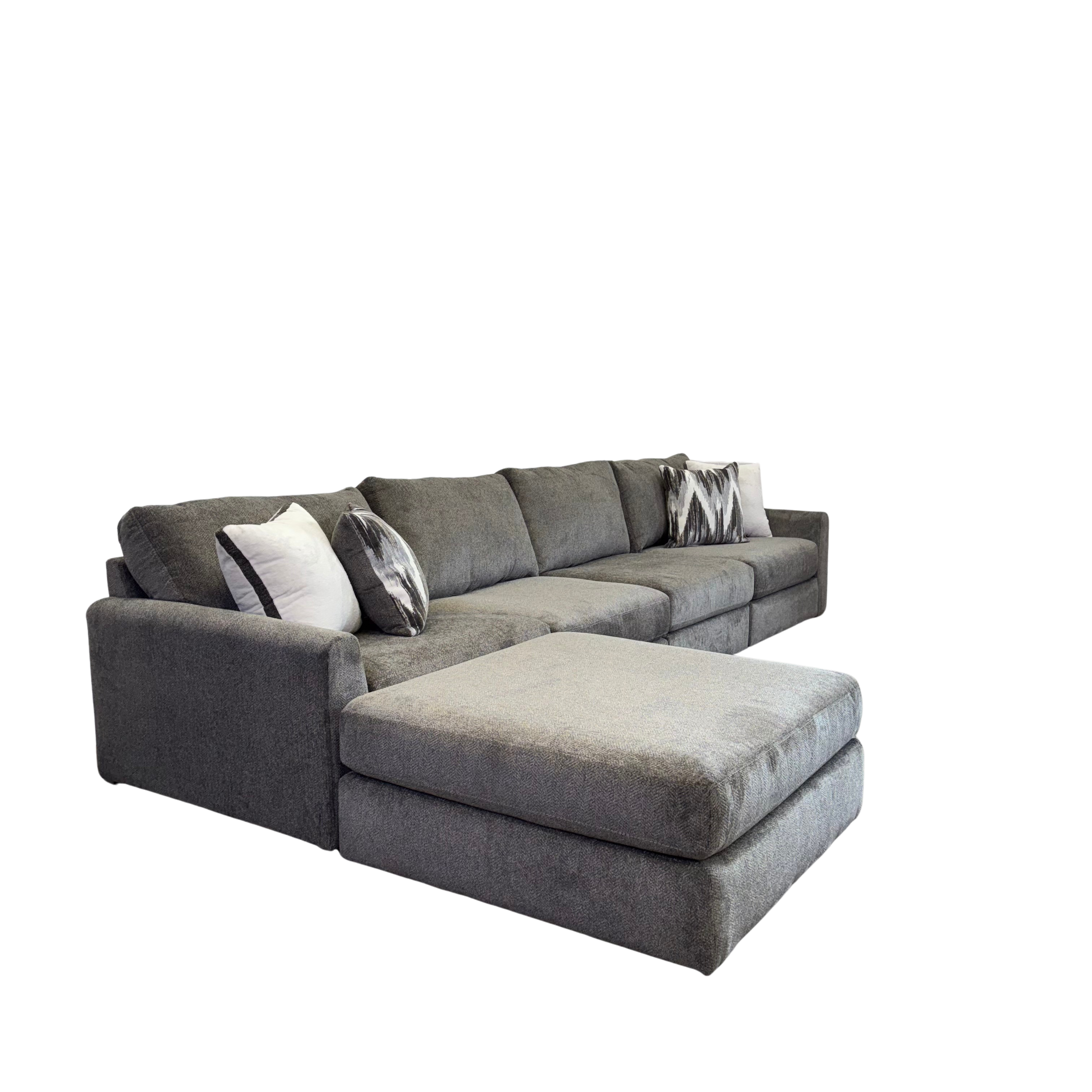 Avery Modular Sectional In Slate Gray (Customizable)
